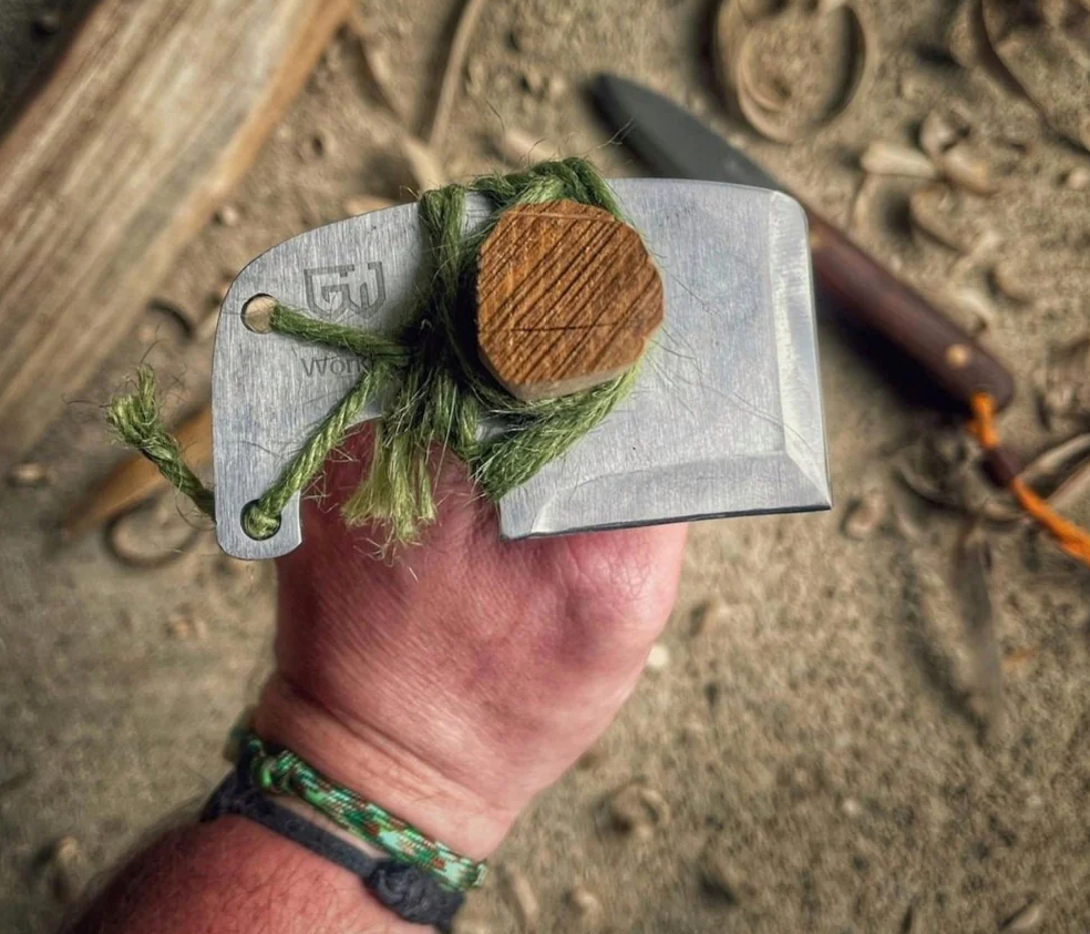 Adze Card: Blade & Hand Tool