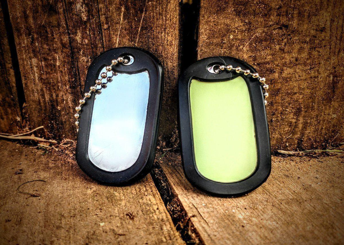Emergency Signal Dog Tag : Glow in the Dark Dog Tag with Reflective Mirror